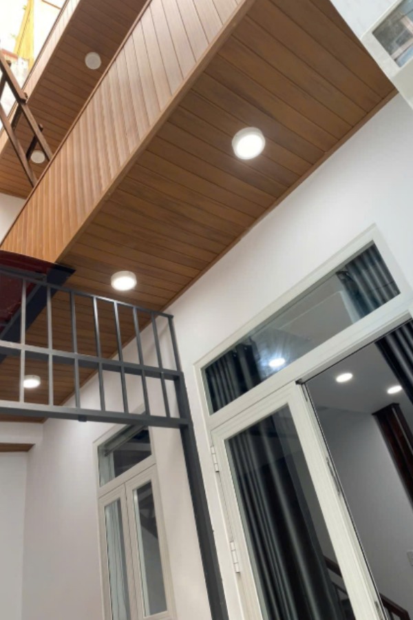 Nhà Sư Vạn Hạnh Q10 38m² 5 tỷ - Ô tô vào tận nhà