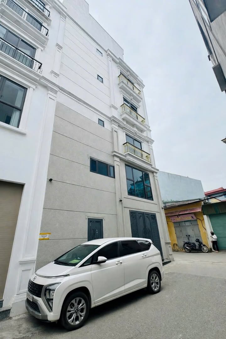 Nhà mặt phố Tây Hồ 36m² - Chính chủ bán, ô tô vào