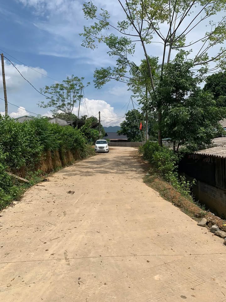 Đất nền Thị trấn Mãn Đức 530m² 6xx triệu - Sổ đỏ chính chủ