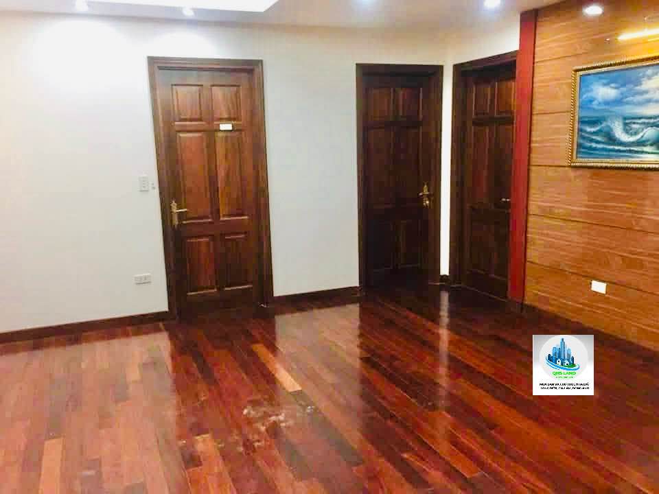 Căn hộ Long Biên 104m² 9 triệu - Bàn giao ngay