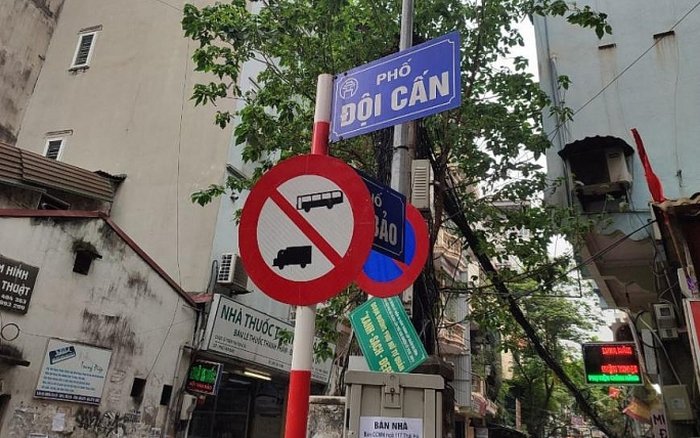 Nhà riêng Đội Cấn 60m² 12.9 triệu - Ô tô vào nhà