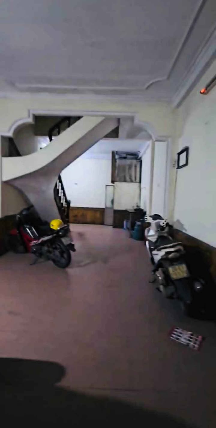 Nhà Ngõ Kim Ngưu 35m2 11.5 tỷ - Chính chủ bán gấp