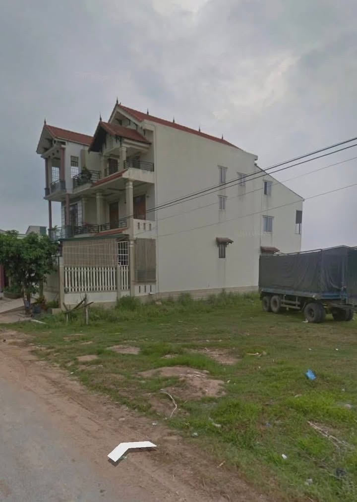 Đất nền Đông Hà Phạm Hồng Thái 250m² 1.8 tỷ - Đường to ô tô