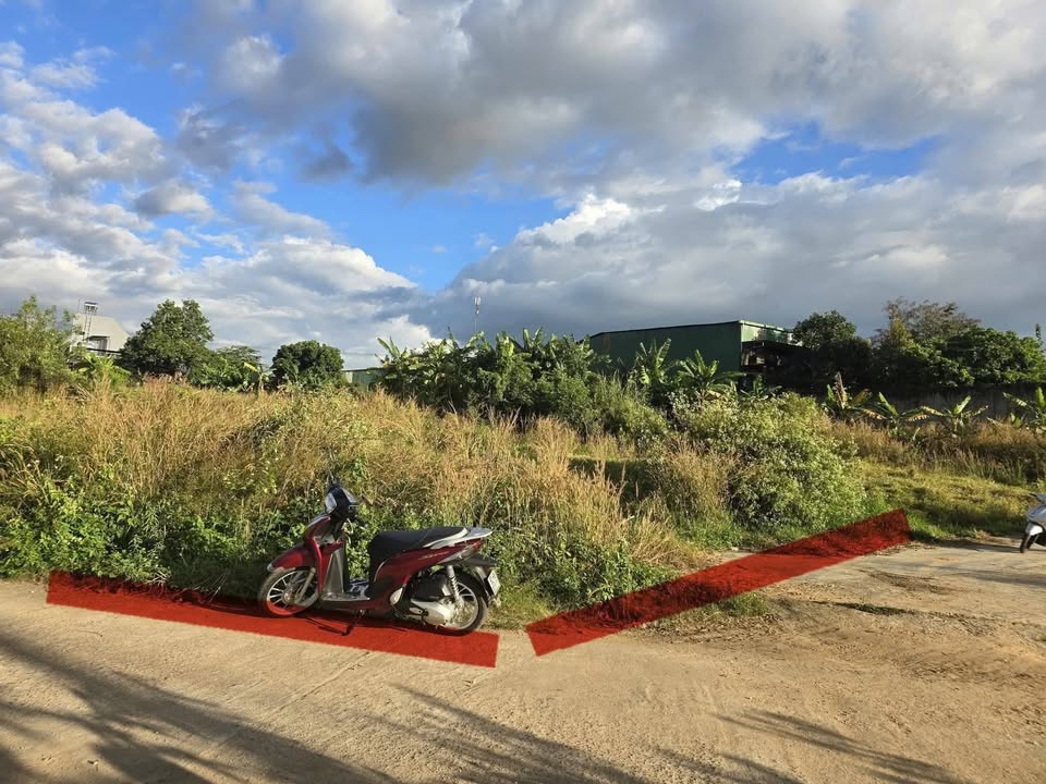 Đất nền Đăk Hà 240m² mặt tiền - Đất thổ cư 100%