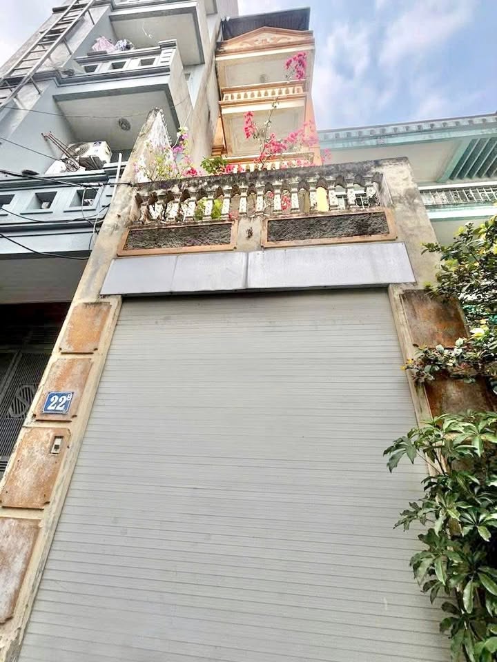 Nha Yen Hoa Cau Giay 46m2 11.5 ty - Chinh chu ban sang