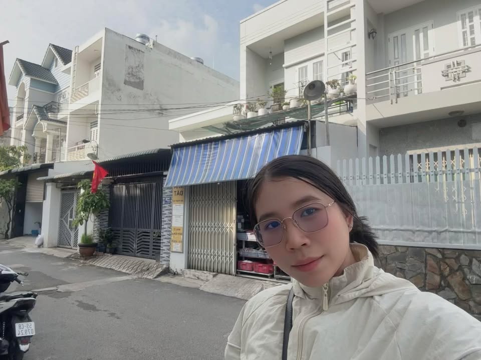 Nhà phố Phường Phước Long B 94.9m² giá 9.6 tỷ - Mặt tiền ô tô, cho thuê ổn định