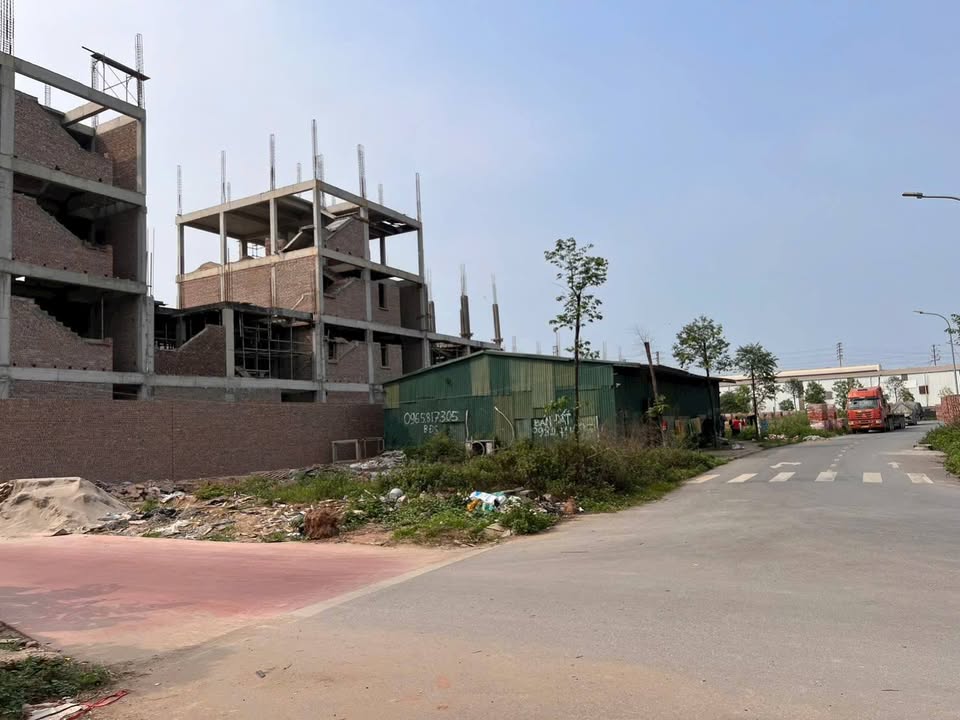 Đất nền Từ Sơn 155m² giá 4x triệu/m² - Sổ đỏ chính chủ