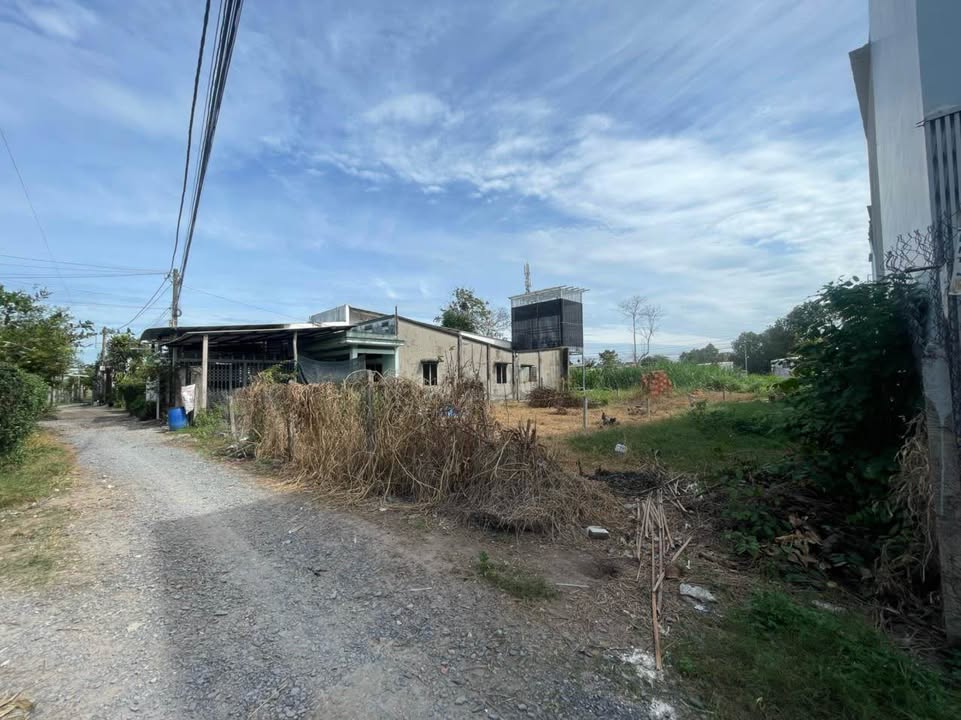 Đất Tân Phú Trung Củ Chi 136m² 2.35 tỷ - Sổ đỏ chính chủ