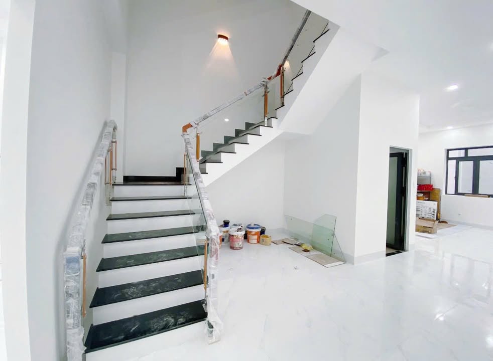 Townhouse Tân Kỳ Tân Quý 115m² 18 tỷ - Đường lớn sầm uất