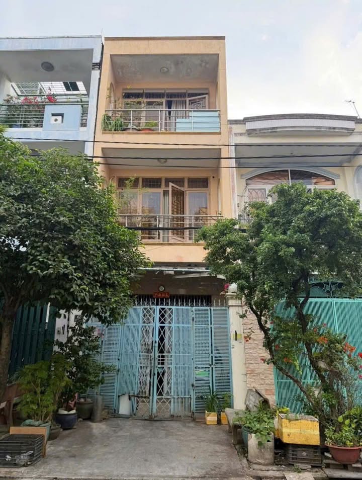 Nhà mặt tiền Bình Hưng Bình Chánh 72m² 8.9 tỷ - Ô tô vào nhà