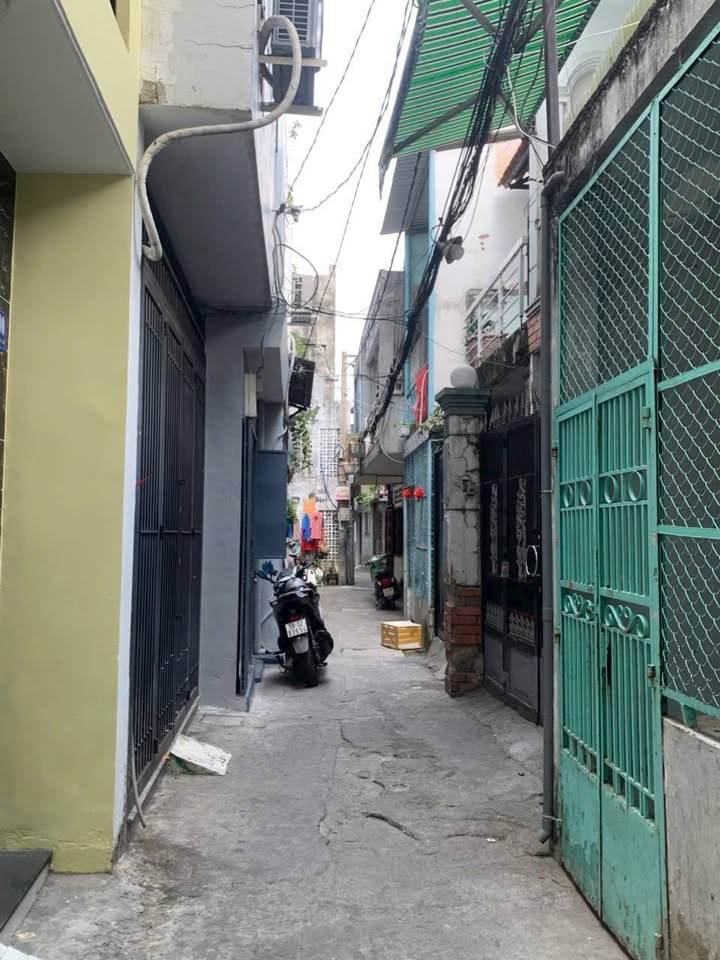 Nhà nguyên căn Q.10 3/2 30m2 10 triệu - Sẵn sàng ở ngay