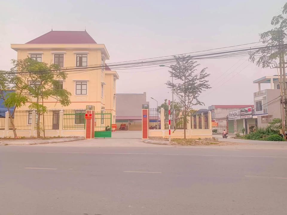 Nhà 1 tầng Đồng Bẩm 135m2 5 triệu - Sẵn sàng ở ngay