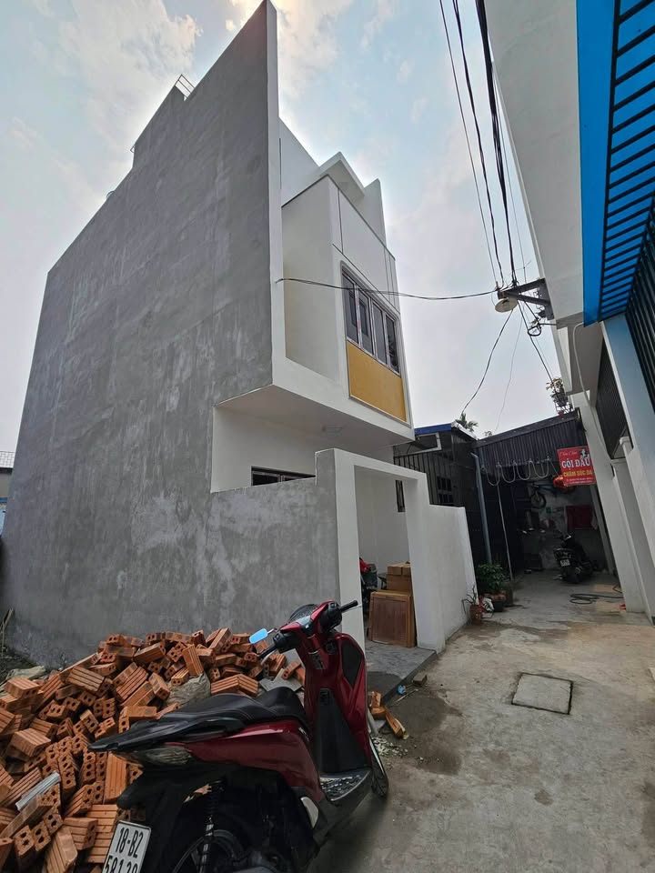 Nhà riêng Ngõ Cầu Đông Nam Định 50m² 1.95 tỷ - Chính chủ bán