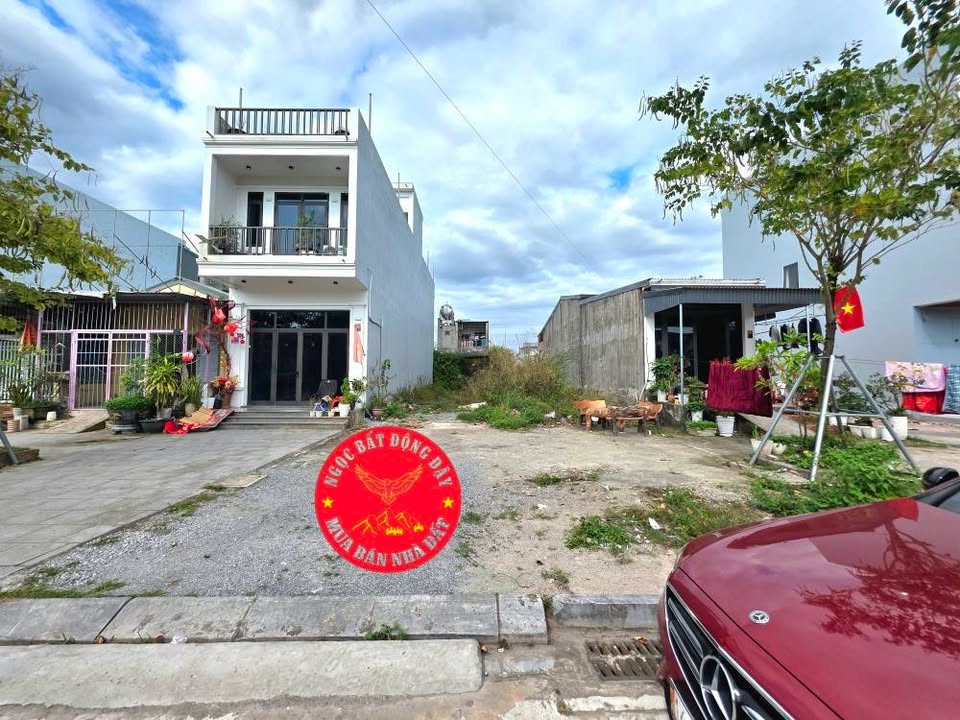 Đất nền Hoàng Diệu Móng Cái 190m² 5 tỷ - Sổ đỏ chính chủ