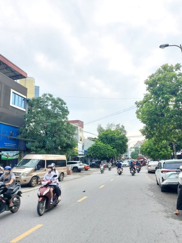 Nhà mặt phố Trường Thi Thanh Hóa 126m² 2x tỷ - Mặt tiền kinh doanh