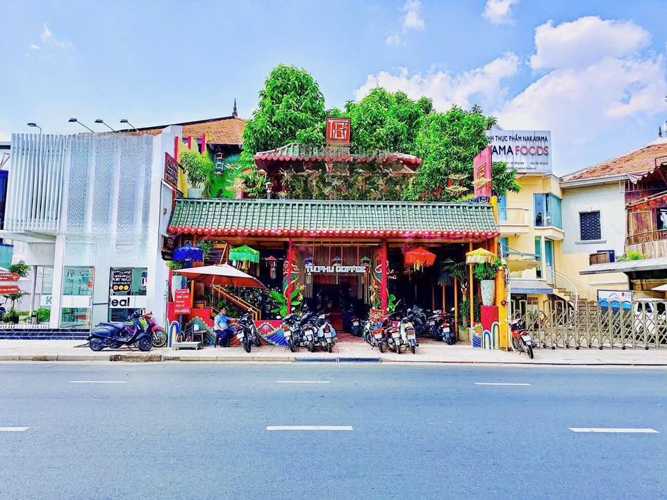 Nhà phố Điện Biên Phủ 300m² giá thỏa thuận - Cho thuê ngay