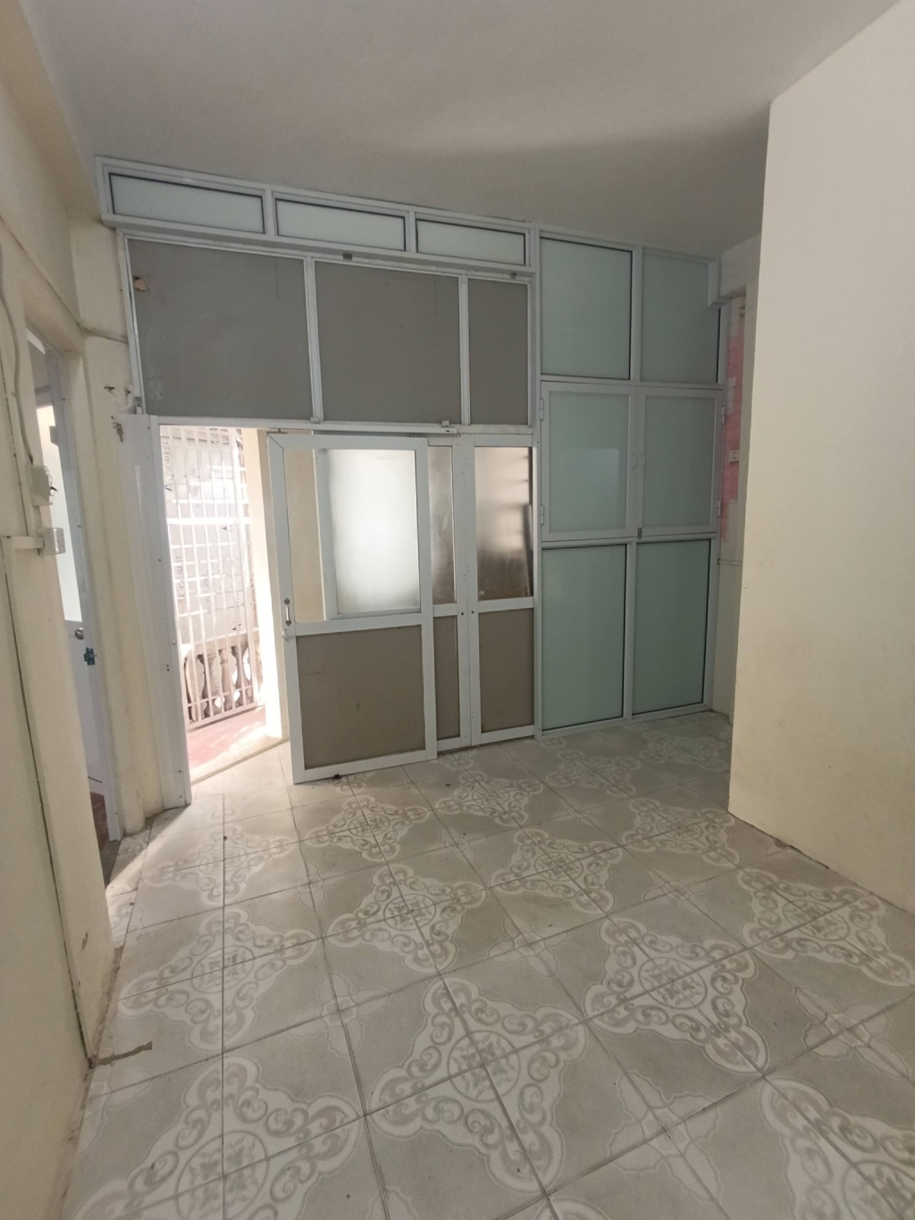 Nhà Riêng Tôn Đức Thắng 30m² 5.9 Tỷ - Vị Trí Đẹp, Sẵn Sàng Ở Ngay!