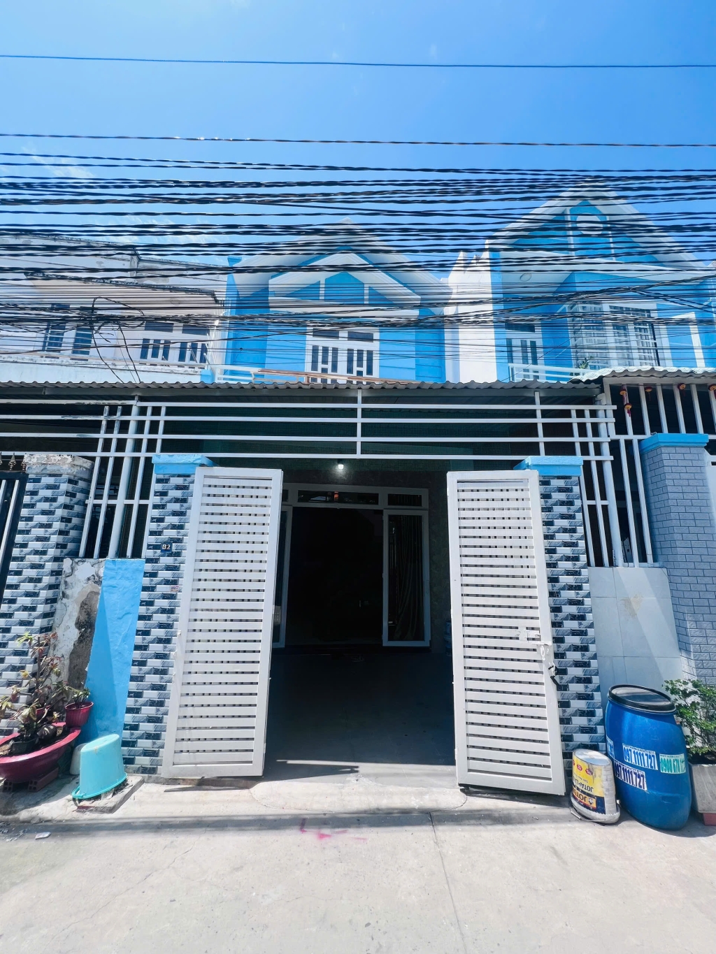 Nhà riêng Hóc Môn 70m² giá 1.15 tỷ - Sổ hồng sẵn, vào ở ngay!