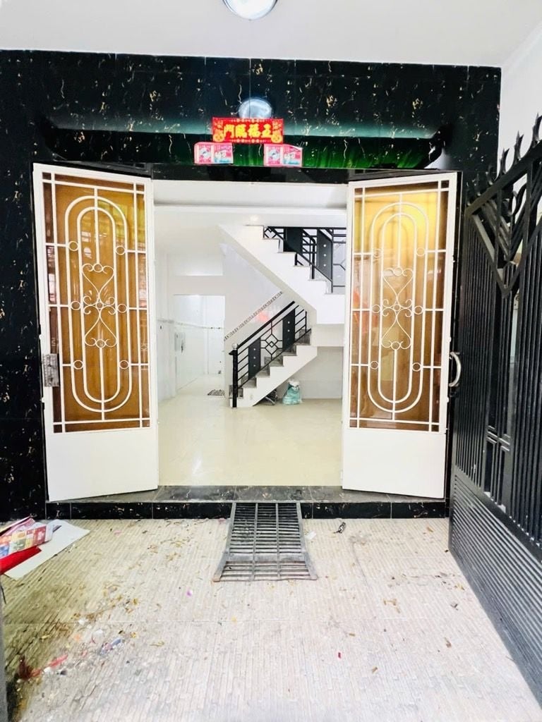 Nhà Riêng Phường 5 Quận 8 35m² giá 3.35 tỷ - Sẵn sàng ở ngay!