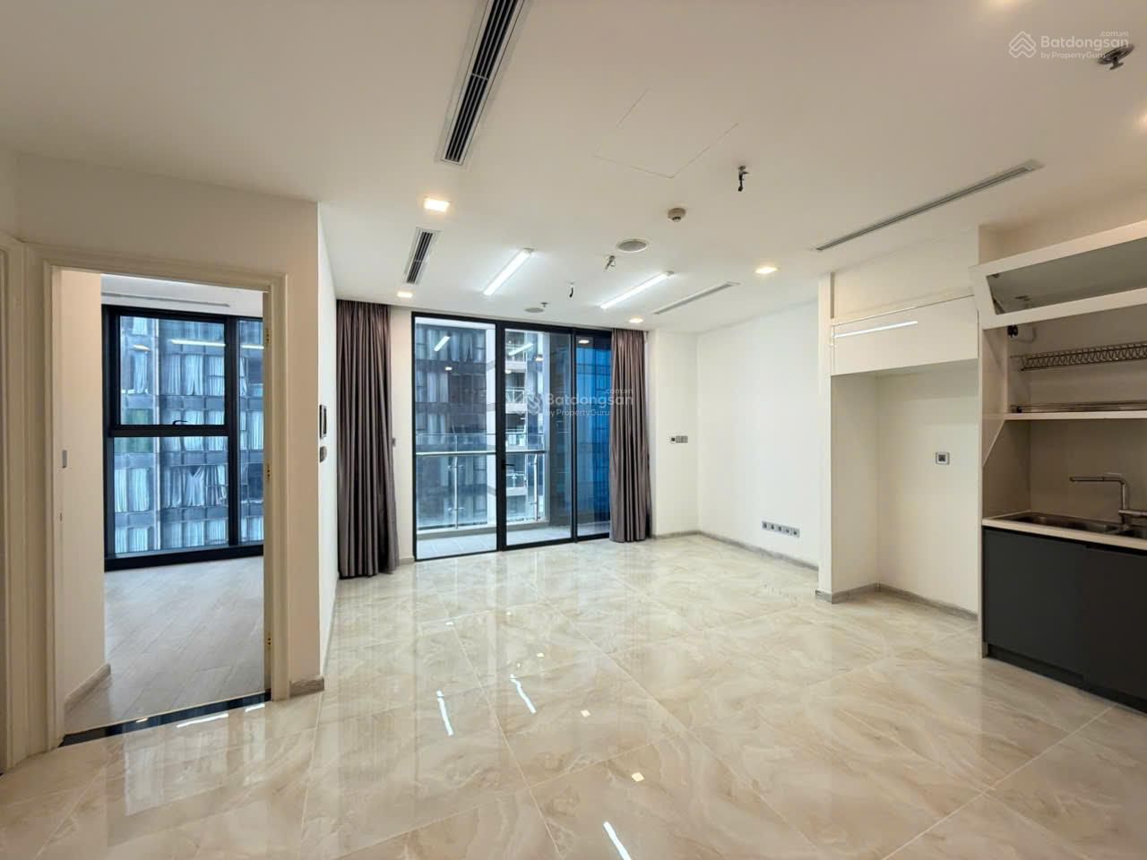 Căn hộ Vinhomes Ba Son Q1 69.5m² giá 12.5 tỷ - Chủ ĐT uy tín!