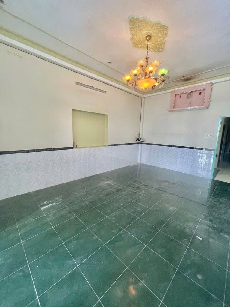 Nhà Phố Phường 10, Q8 124m² - Mặt Tiền Kinh Doanh Sầm Uất!