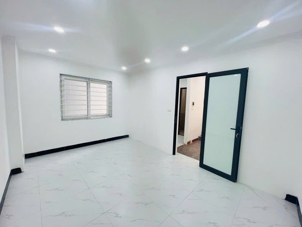 Nhà Riêng Bùi Xương Trạch, Thanh Xuân 30m² giá 7.8 tỷ - Sẵn sàng ở ngay!