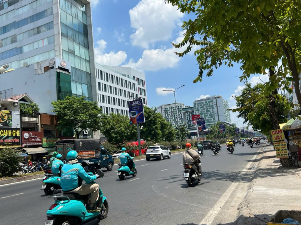 Nhà Phố Cộng Hòa Tân Bình 80m² - Mặt Tiền Kinh Doanh Đắc Địa!