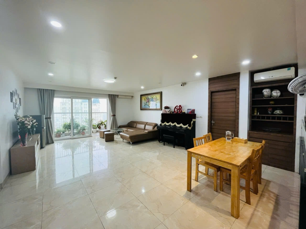 Căn hộ Golden Palace Mễ Trì 163m² - Căn góc 3 mặt thoáng, Full nội thất cao cấp!