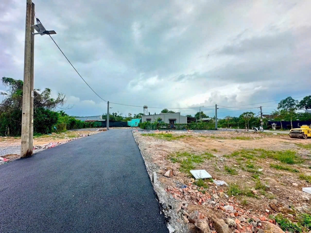 Đất nền Thạnh Phú, Vĩnh Cửu 90m² - Sổ hồng sẵn, giá chỉ 980 triệu!