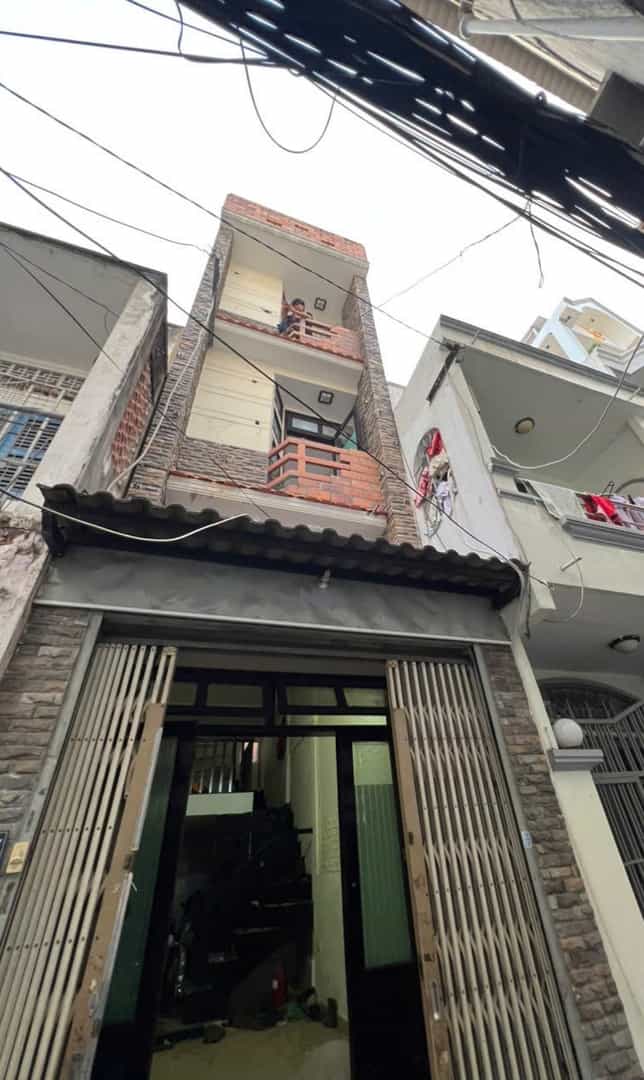 Nhà riêng CMT8, Quận 10 26.1m² giá 5.25 tỷ - Ô tô vào tận nhà!