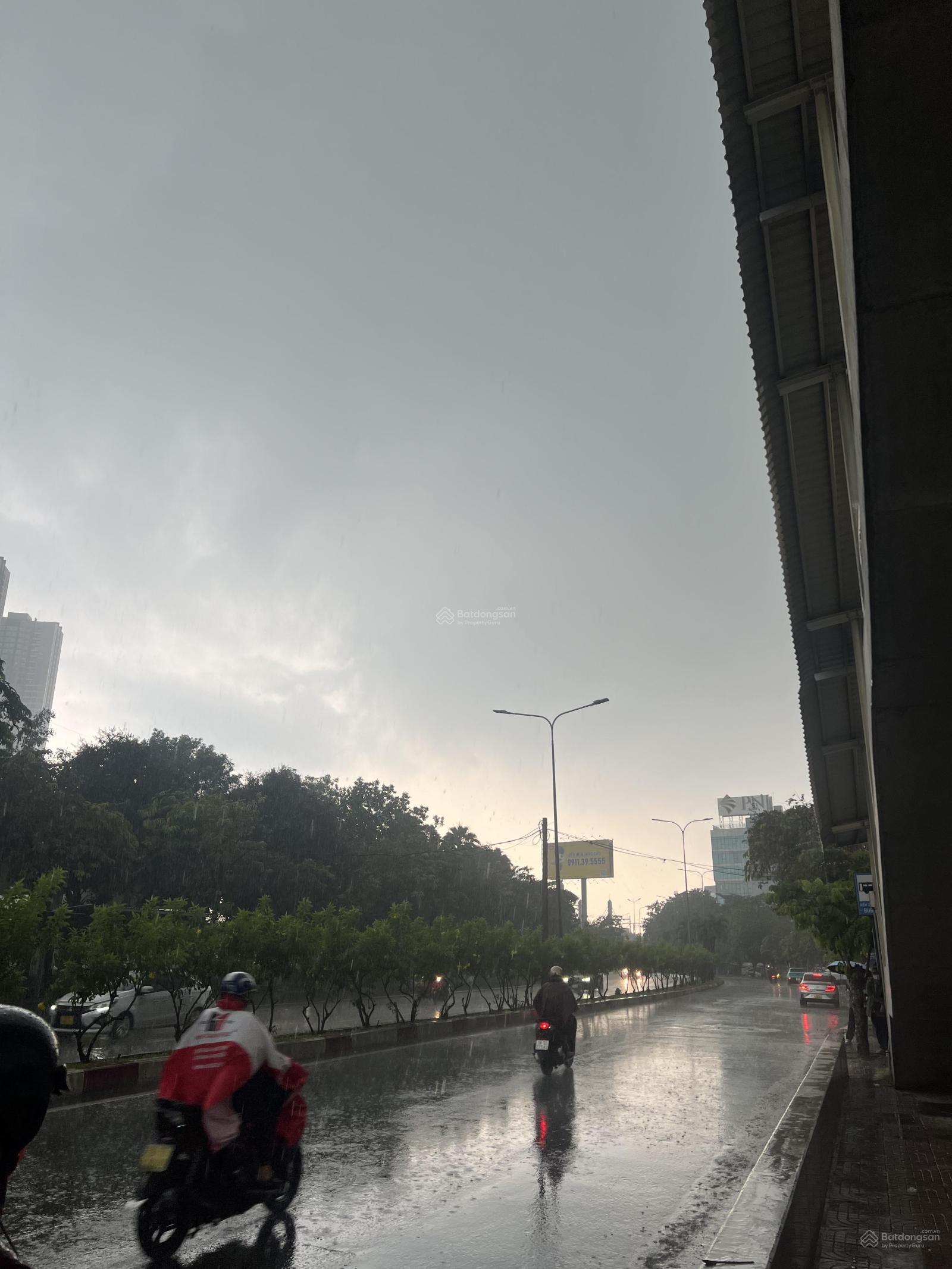 Văn phòng Quận Bình Thạnh 70m² – Giá thuê hợp lý, vào làm ngay!