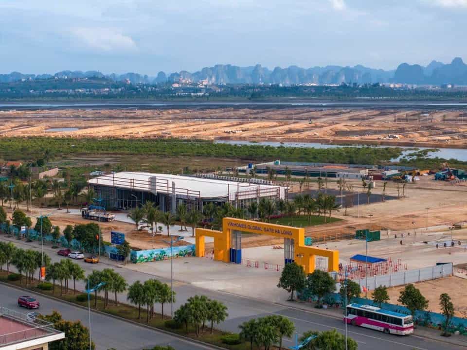 Shophouse Vinhomes Hạ Long Xanh 120m² giá 10 tỷ - Đầu tư sinh lời!