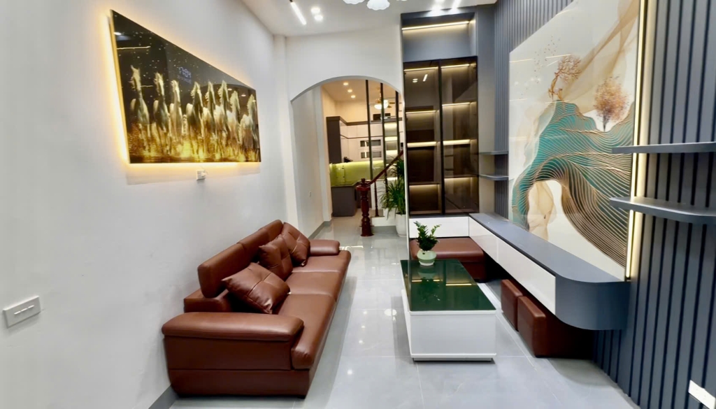 Nhà riêng Lê Quang Đạo 40m² 8.5 tỷ - Chính chủ bán, Sổ đỏ sẵn!