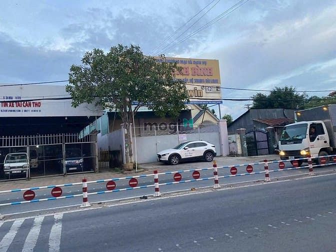 Kho/Xưởng Phạm Hùng, Cần Thơ 740m² - Sẵn sàng hoạt động ngay!