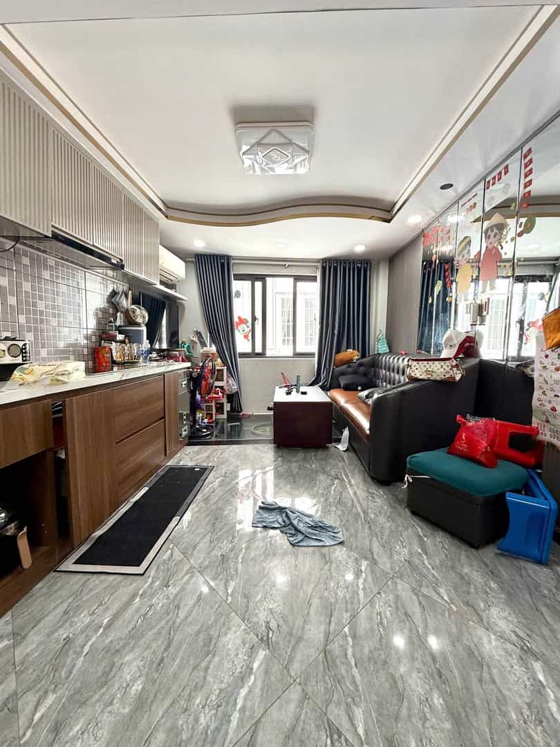 Nhà Vĩnh Hội Q4 23m² 5.7 tỷ - Sẵn sàng ở ngay, sổ hồng sẵn!