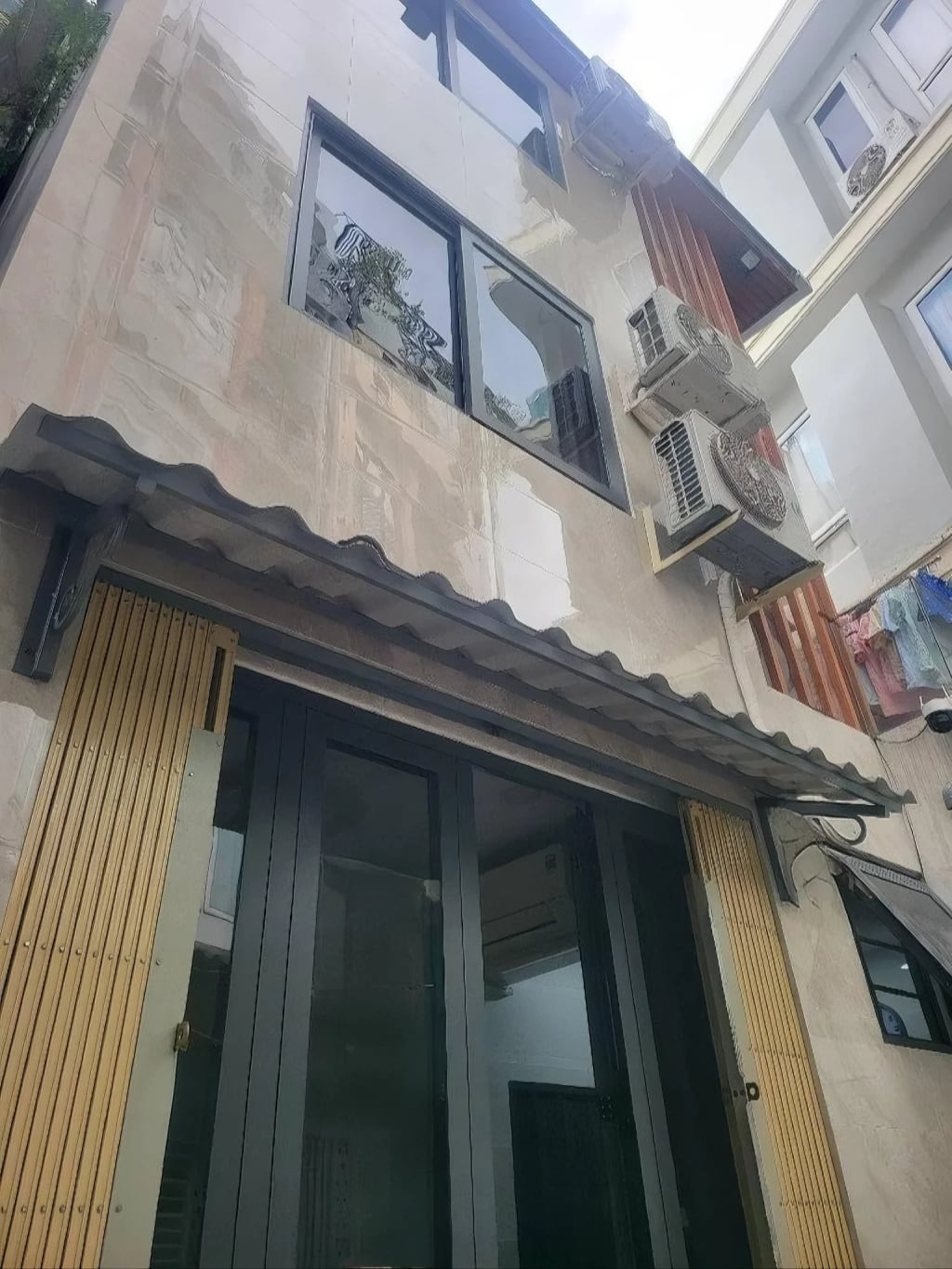 Nhà Phố Quận 3 40m² giá 3.3 tỷ - Sổ hồng sẵn, công chứng ngay!