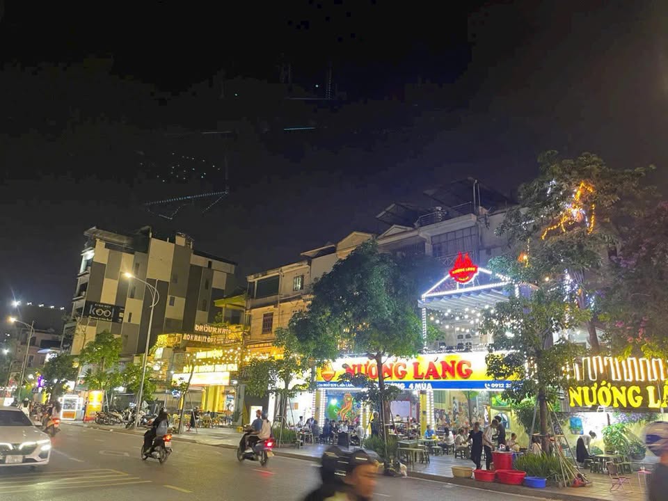 Nhà phố Phùng Khoang 520m² thỏa thuận - Mặt tiền kinh doanh