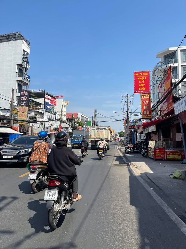 Bán Gấp Mặt Tiền Đỗ Xuân Hợp, TP. Thủ Đức - 285m², Thu Nhập 60 Triệu/Tháng