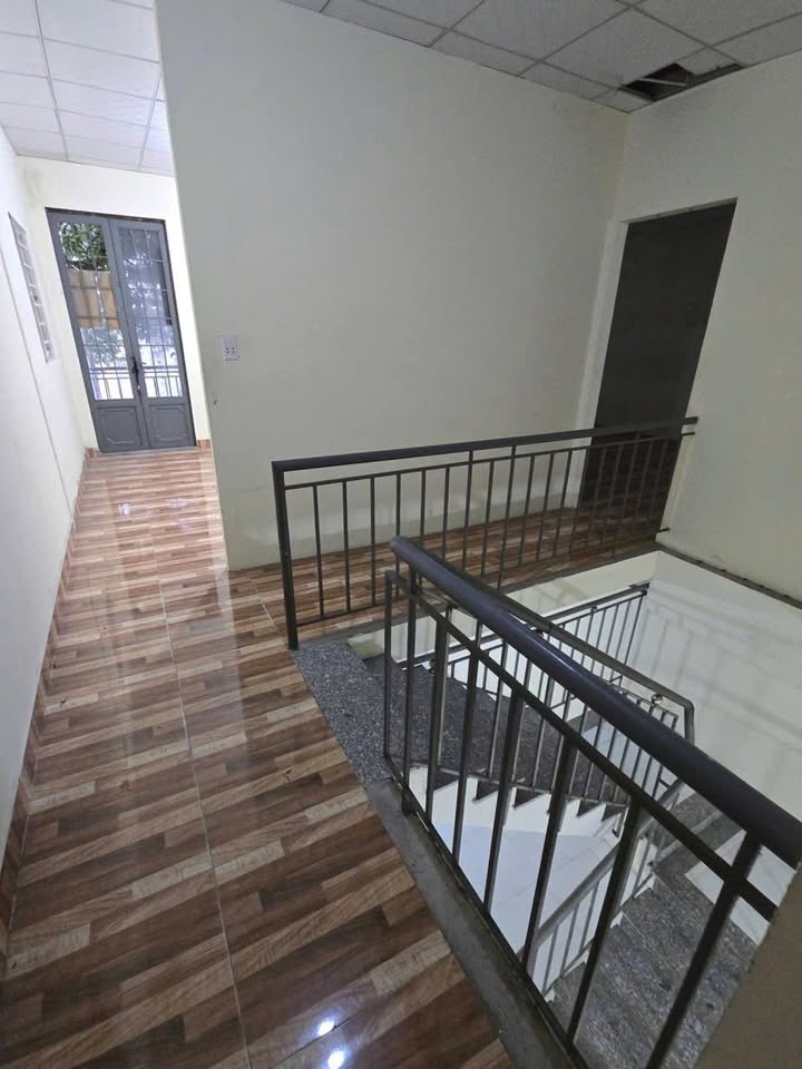 Nhà Cho Thuê Quận Bình Tân 200m² - Hẻm 7m, 24 Triệu/Tháng