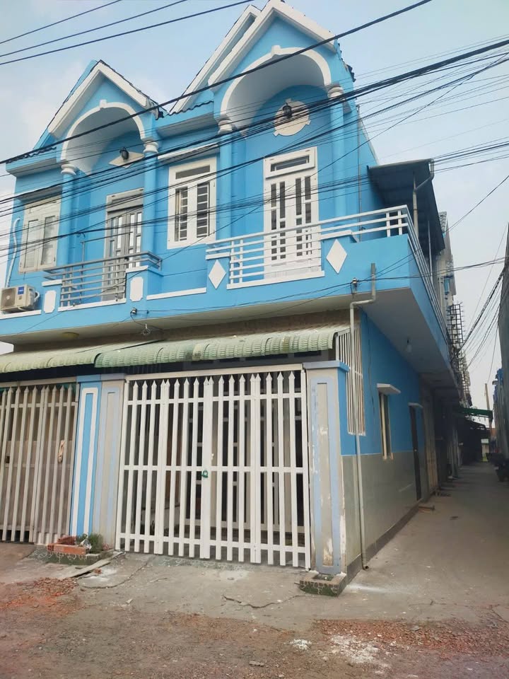 Nhà Góc 2 Mặt Tiền 40m² Đức Hòa, Long An - Kinh Doanh Đắc Lợi