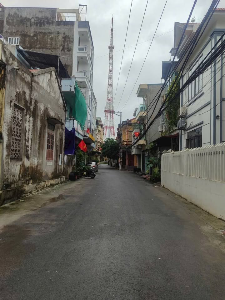 Đất Vàng 3 Mặt Tiền Ngõ Đào Duy Từ, Ninh Bình - 242m² Kinh Doanh Đắc Lợi