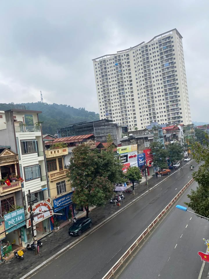 Nhà mặt tiền Hoàng Liên Lào Cai 92m² 7 tỷ - Chính chủ bán