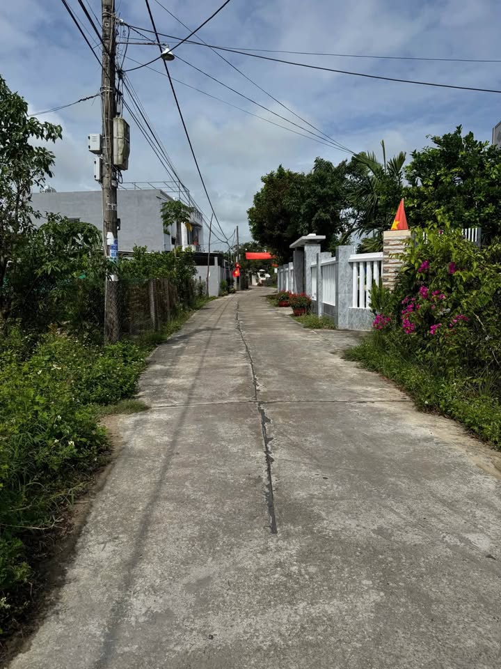 Đất nền Điện Nam Đông 200m² 2.3 tỷ - Sổ đỏ chính chủ