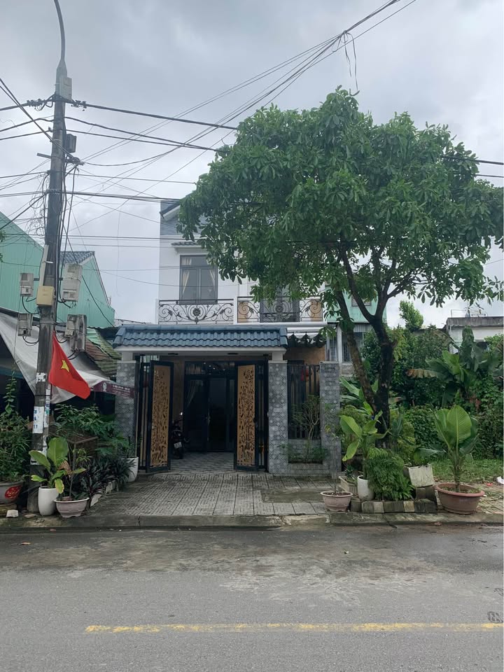 Nhà Nở Hậu 2 Tầng 97.5m² Đường Trà Na 4, Liên Chiểu - Tặng Full Nội Thất Gỗ Gõ Đỏ