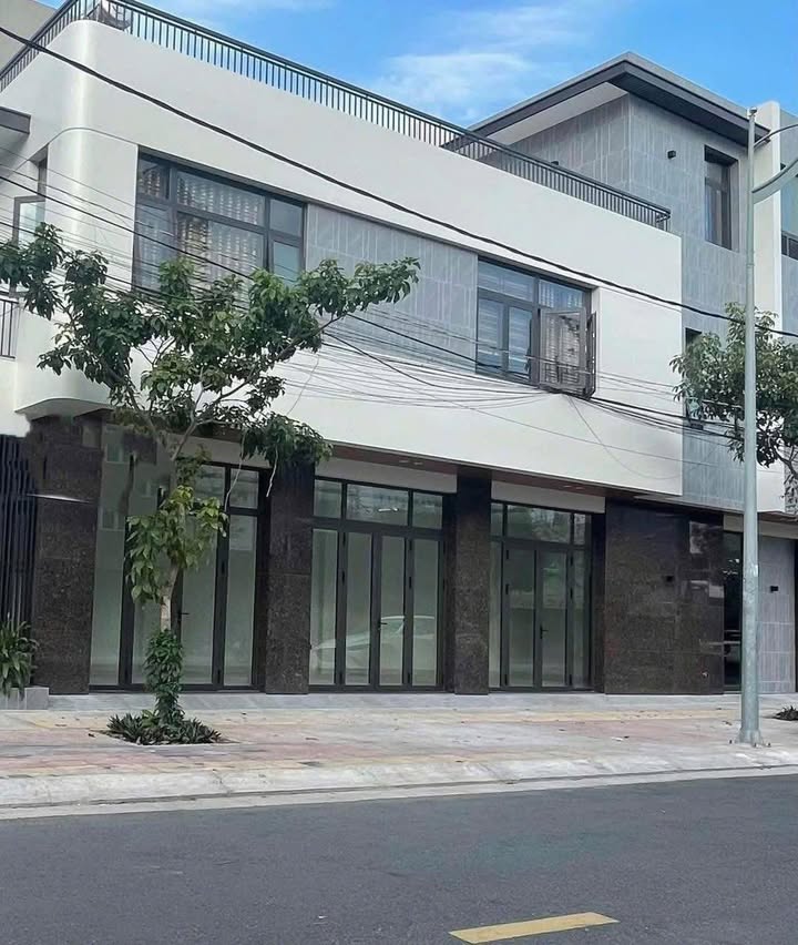 Mặt bằng KD Hoàng Văn Thụ, Vũng Tàu - 120m² Giá 15 Triệu/Tháng