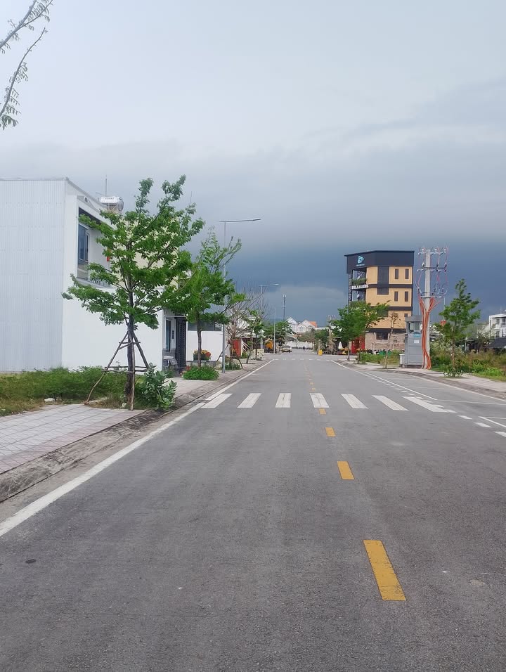 Đất nền Nam Trần Hưng Đạo Đức Phổ 110m² - Sổ đỏ chính chủ