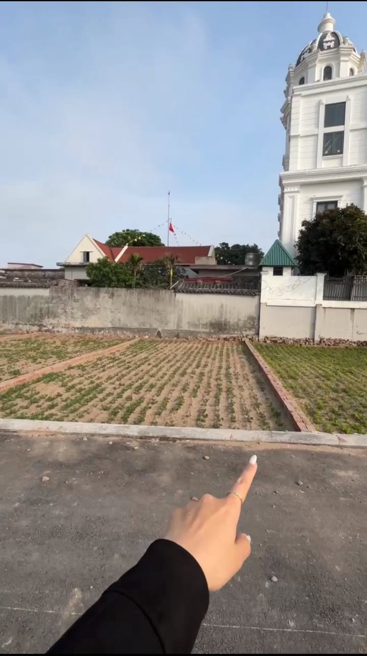 Đất nền 82m² trung tâm Quất Lâm - Ô tô vào tận đất, giá 1.3 tỷ