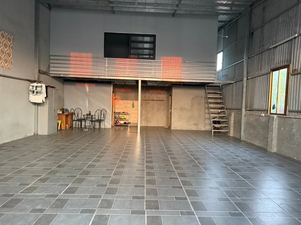 Cho thuê xưởng 150m² Đông Anh, Hà Nội - Sẵn sàng hoạt động, đường ô tô tránh