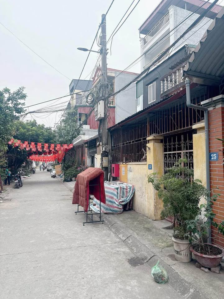 Nhà Phố Long Biên 116m² - Ngõ Thông Ô Tô Tránh, 24.4 Tỷ