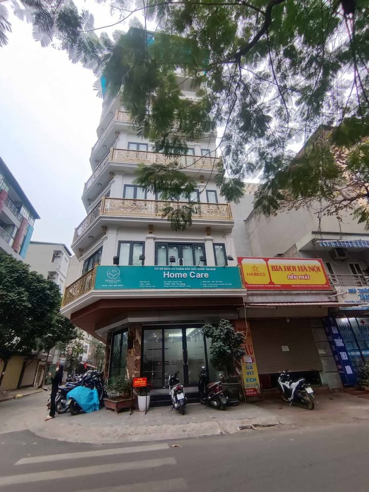 Nhà Mặt Phố Phú Diễn 115m² - Lô Góc Kinh Doanh Sầm Uất 150 Triệu/Tháng